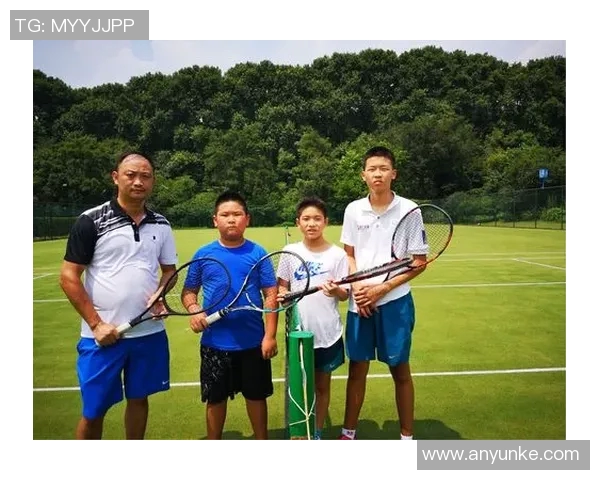 重庆网球队逆袭之旅挑战赛特别报道展现团队精神与拼搏意志