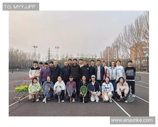 赛后分析:北京网球队与成都网球队个人能力对比及表现评估 赛后分析:北京网球队与成都网球队个人能力对比及表现评估