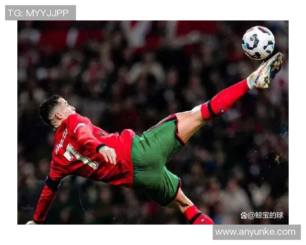 当前足球明星C罗的传奇之路与未来展望分析