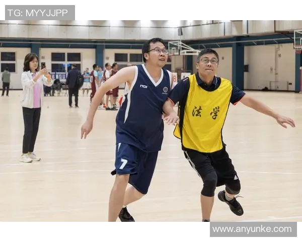 西安篮球队在全国篮球团队协作排行榜中荣获第九名的佳绩 西安篮球队在全国篮球团队协作排行榜中荣获第九名的佳绩